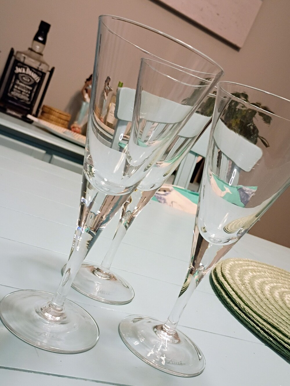 Set Of 3 Rare Vintage Alize Wine Glasses